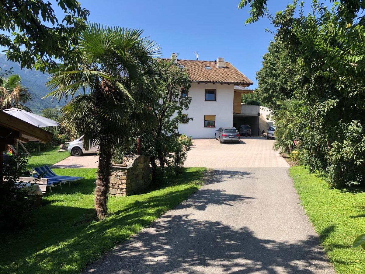 Апартаменты Pixnerhof - Urlaub Am Biohof Кастельбелло Экстерьер фото